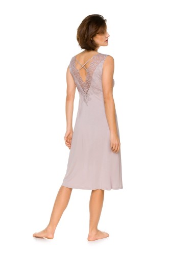 Damska bielizna nocna: koszula do spania midi